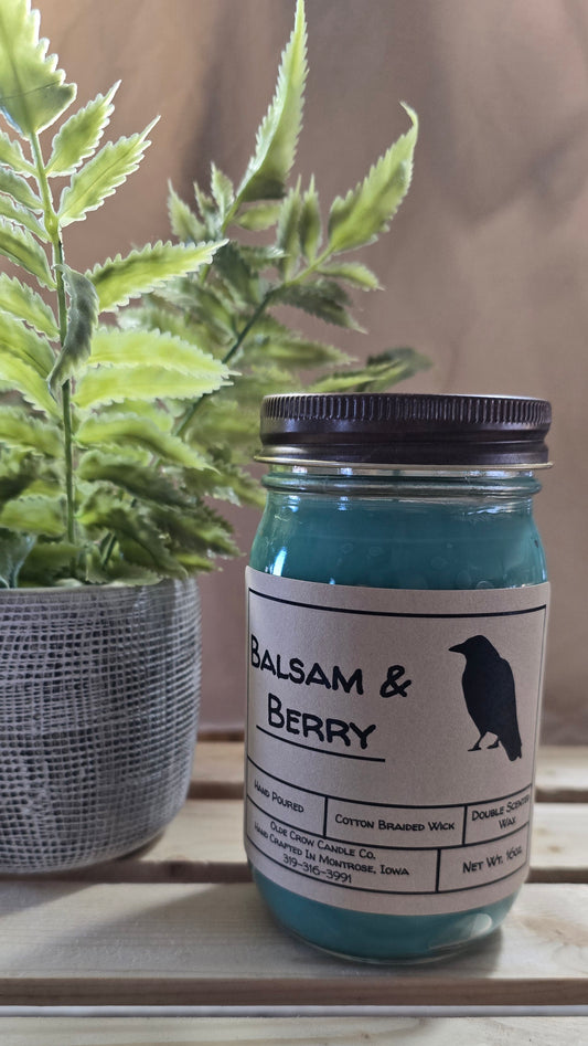 16oz Balsam & Berry candle