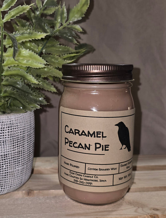 16oz Caramel Pecan Pie candle