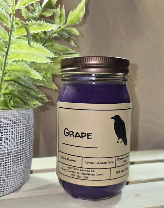 16oz Grape candle